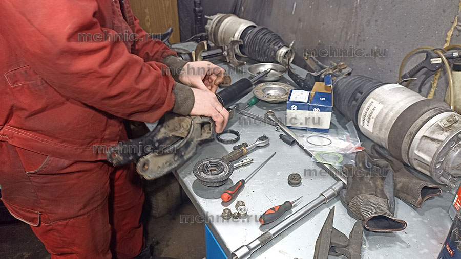 Снимаем уплотнительные кольца Снимаем уплотнительные кольца