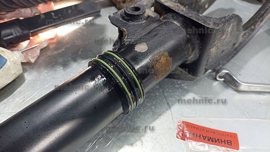 Смазываем кольца Смазываем кольца