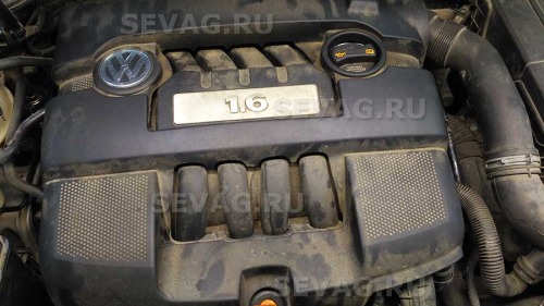 Замена поликлинового ремня генератора и натяжного ролика Фольксваген VW Jetta 1.6 BSE