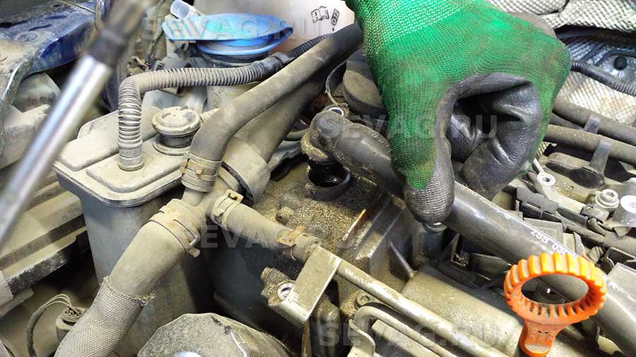 Замена цепи ГРМ 1.4 TSI CAXA