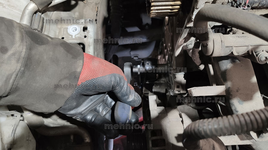 Менять ли помпу при замене грм шкода октавия а7